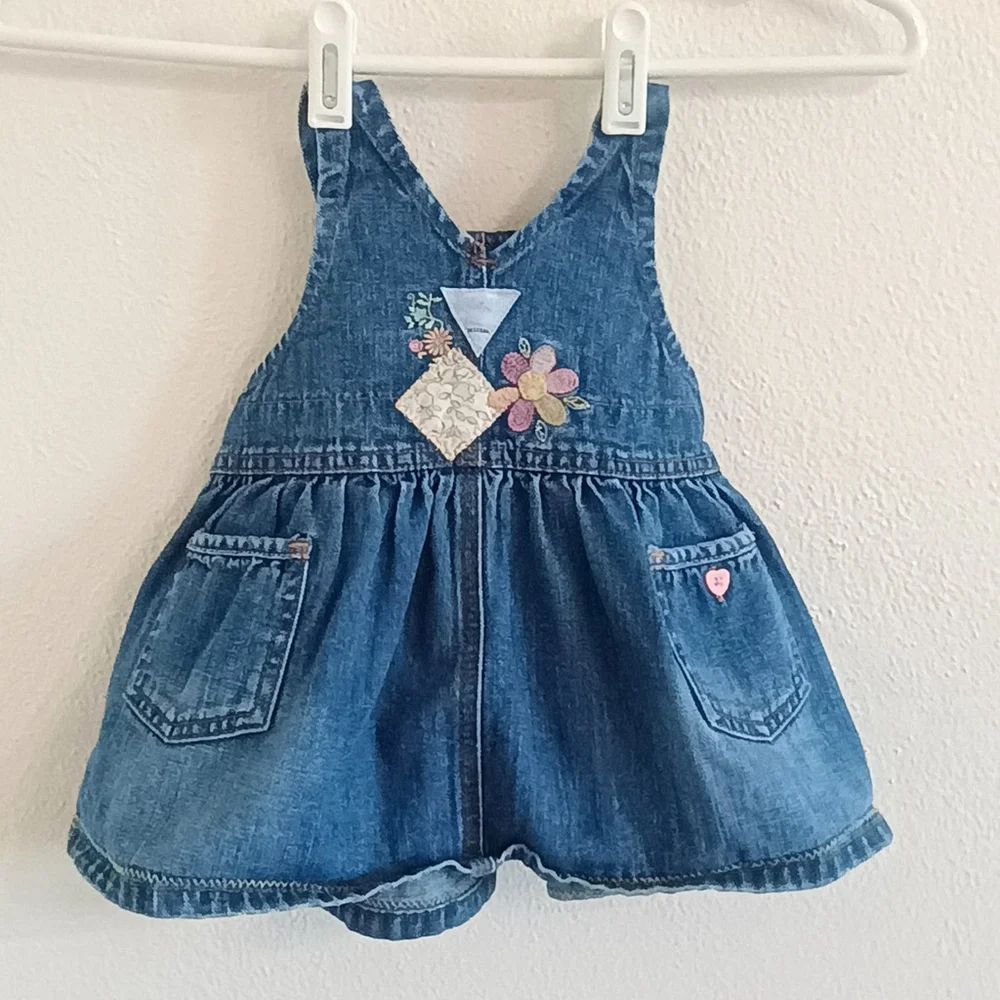 OshKosh B'Gosh Denim Blue Jean Denim Jumper Embroidered Pink Flowers Patches 3/6